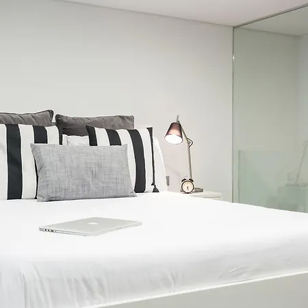 Urban Loft アパート *